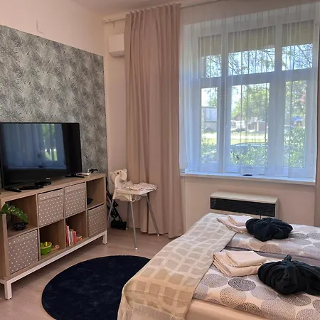 Drop House - One Bedroom Apartment