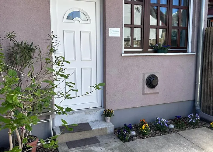 Drop House - One Bedroom Apartment