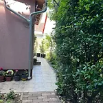 Drop House - One Bedroom *