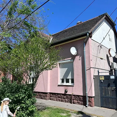 Drop House - One Bedroom *